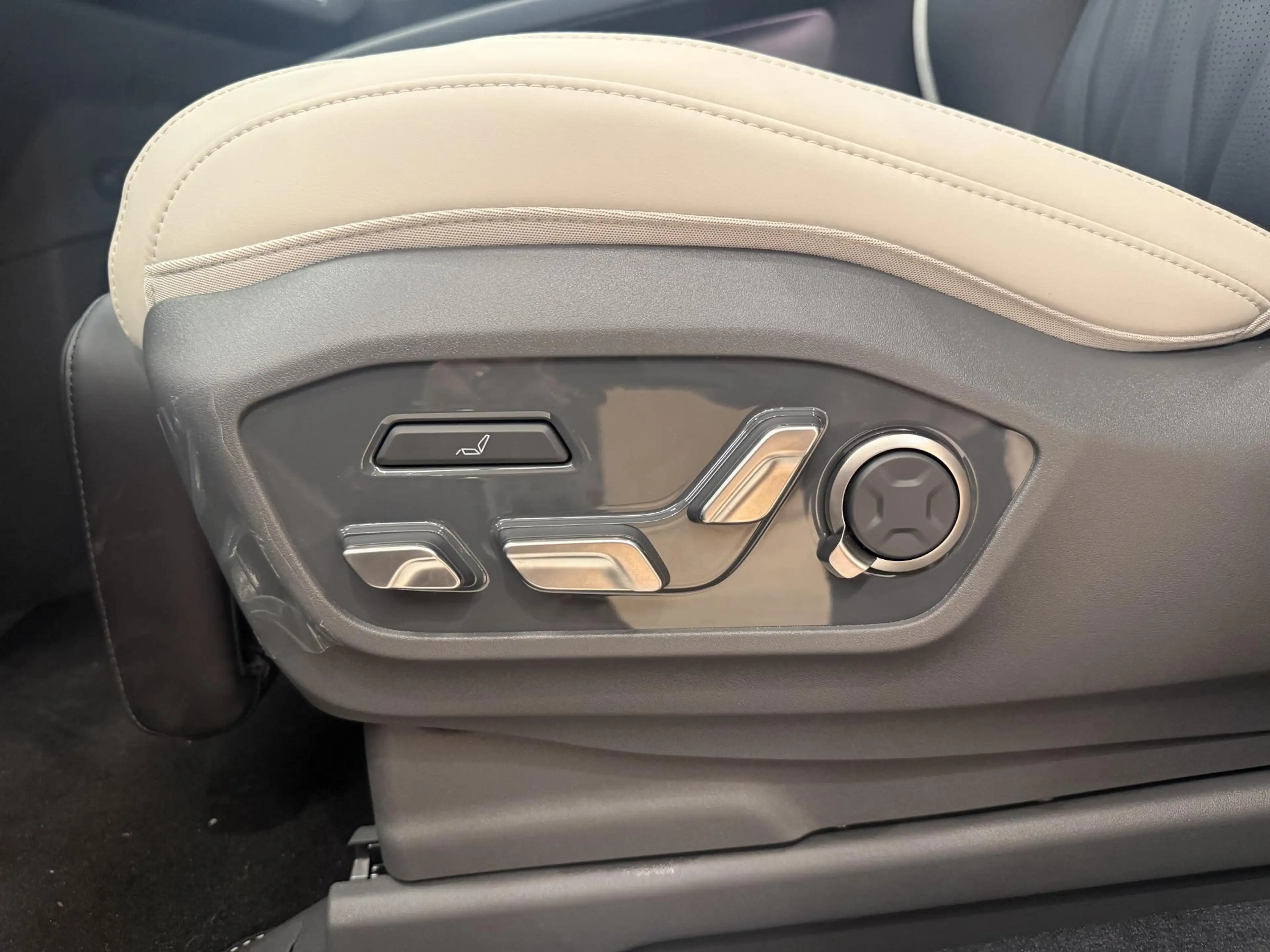 Kia EV9 GT-Line AWD 99.8 kWh | VOORDEEL | Direct Leverbaar — photo 14