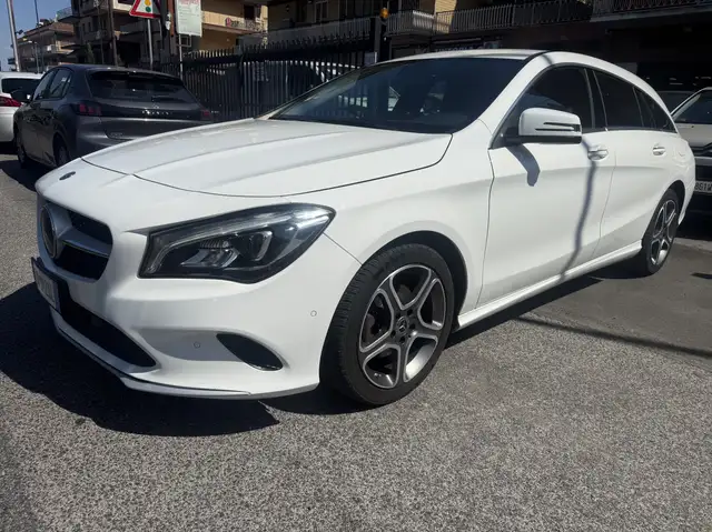 Mercedes-Benz CLA 180 CLA Shooting Brake - X117 Shooting Brake d Sport A