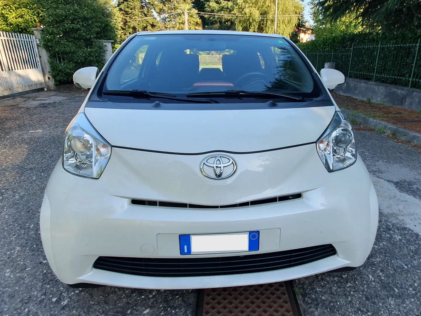 Toyota iQ iQ 1.0 High Collection cvt Bianco - 1