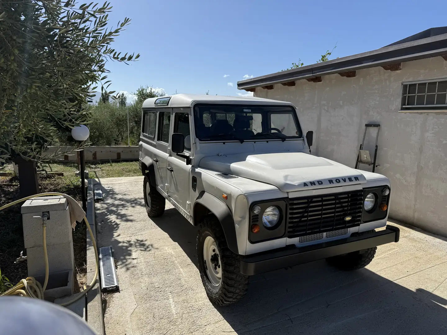 Land Rover Defender 110 2.4 td SE SW - 2