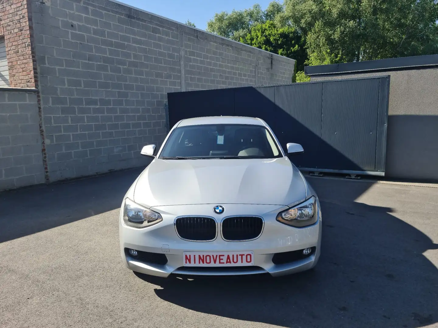 BMW 116 HATCH d Efficient Dynamics Edit*NAV LEDER/CUIR Gris - 1