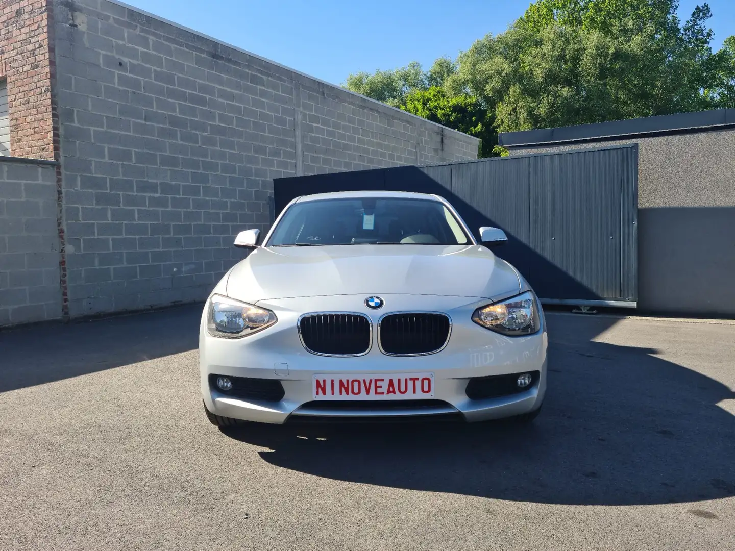BMW 116 HATCH d Efficient Dynamics Edit*NAV LEDER/CUIR Gris - 2