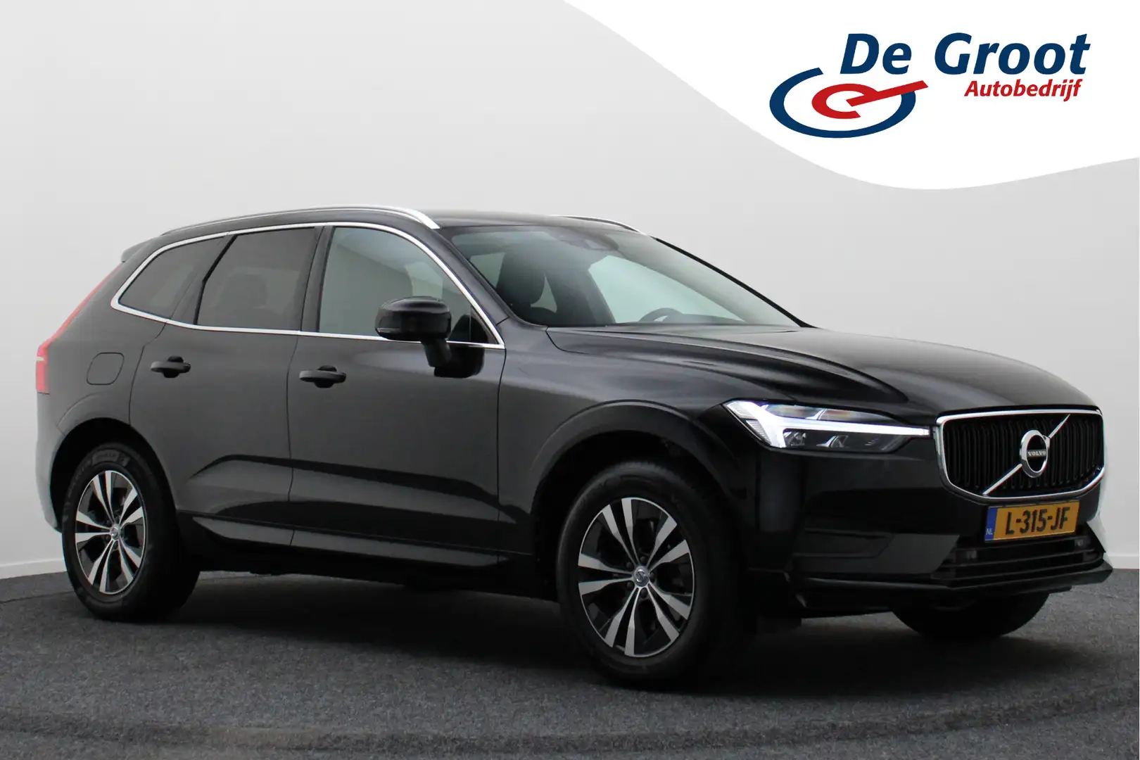 Volvo XC60 2.0 B4 Momentum LED, Camera, Apple Carplay, Lane A Schwarz - 1
