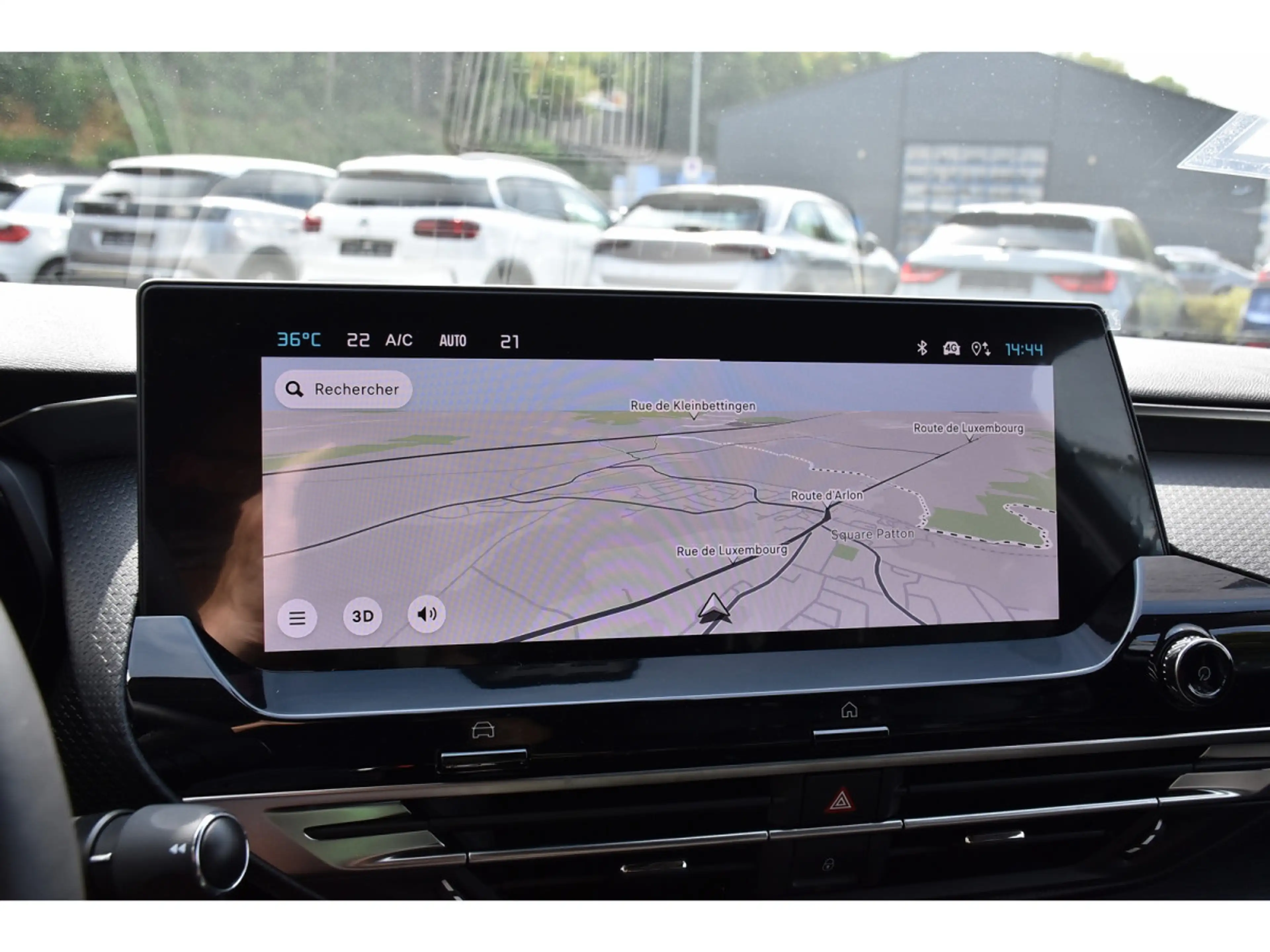 Citroen C5 X 1.2 PLUS EAT8 CUIR ACC HUD LANE NEUVE — photo 10