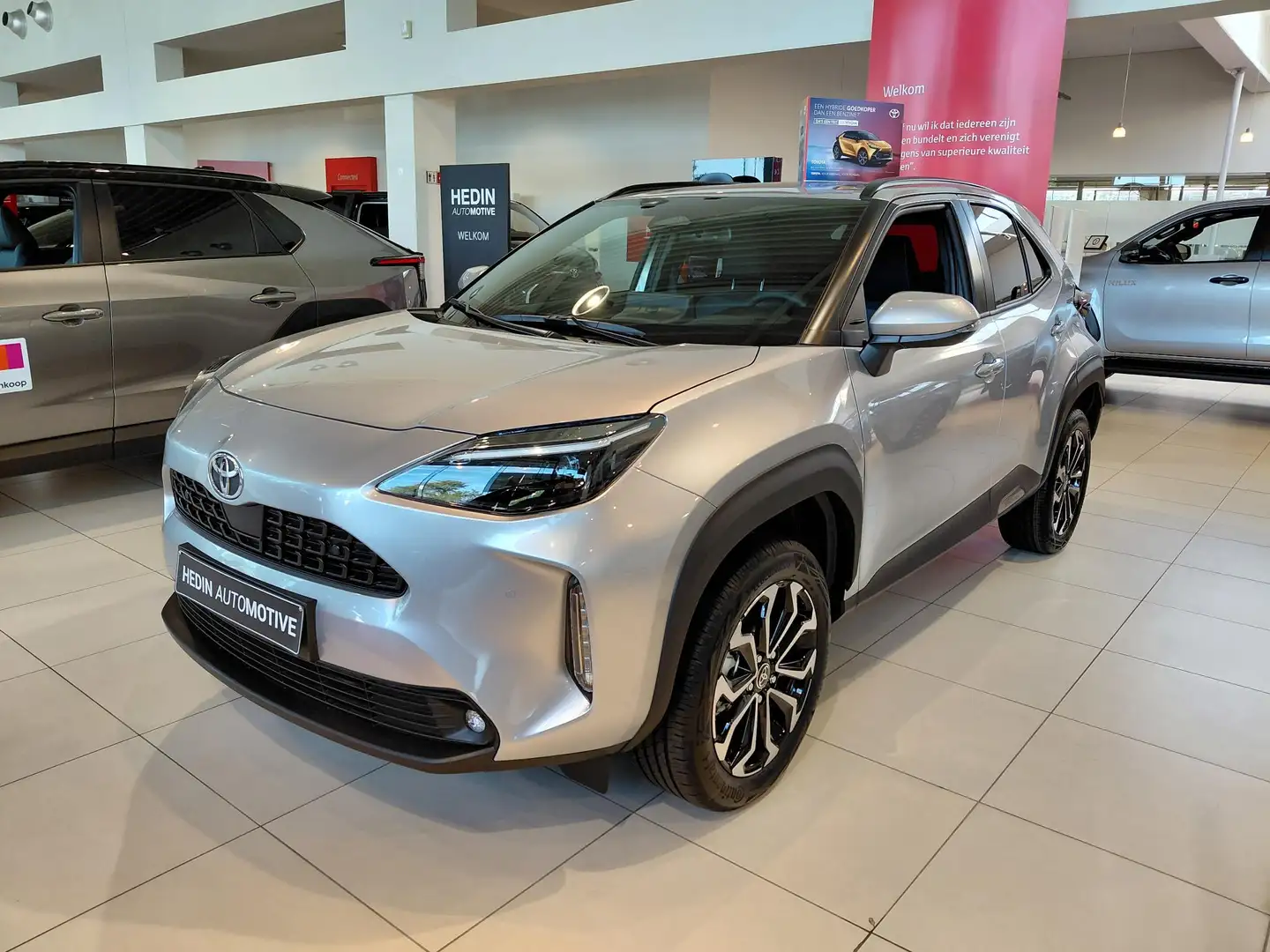 Toyota Yaris Cross Hybrid - 1