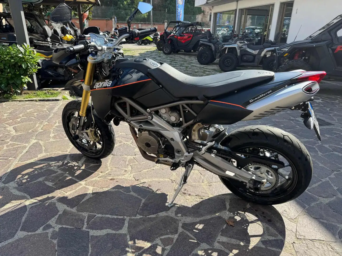 Aprilia Dorsoduro 750 750 Schwarz - 2