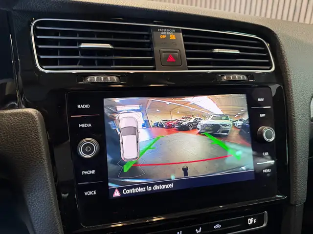 Volkswagen Golf view 13