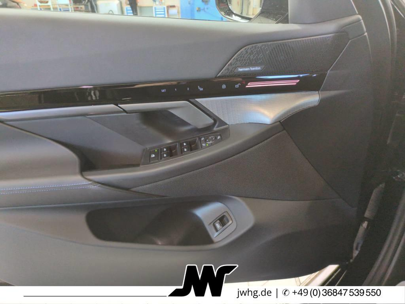 BMW 540 d xDr M Sport Pro ICONIC/DAP/HUD/360°/AHK — photo 8