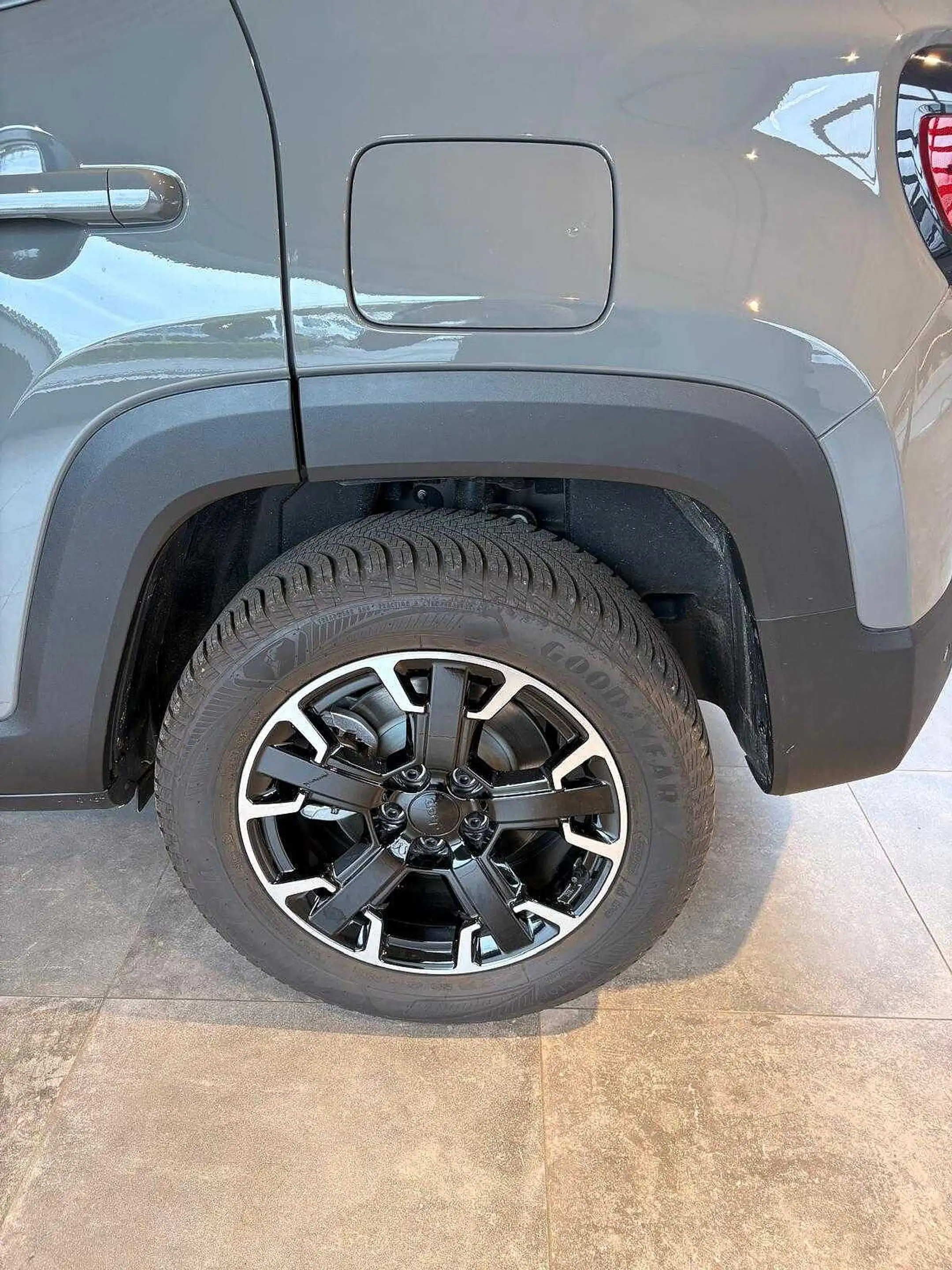 Jeep Renegade PHEV UPLAND 240PK 4XE — photo 11