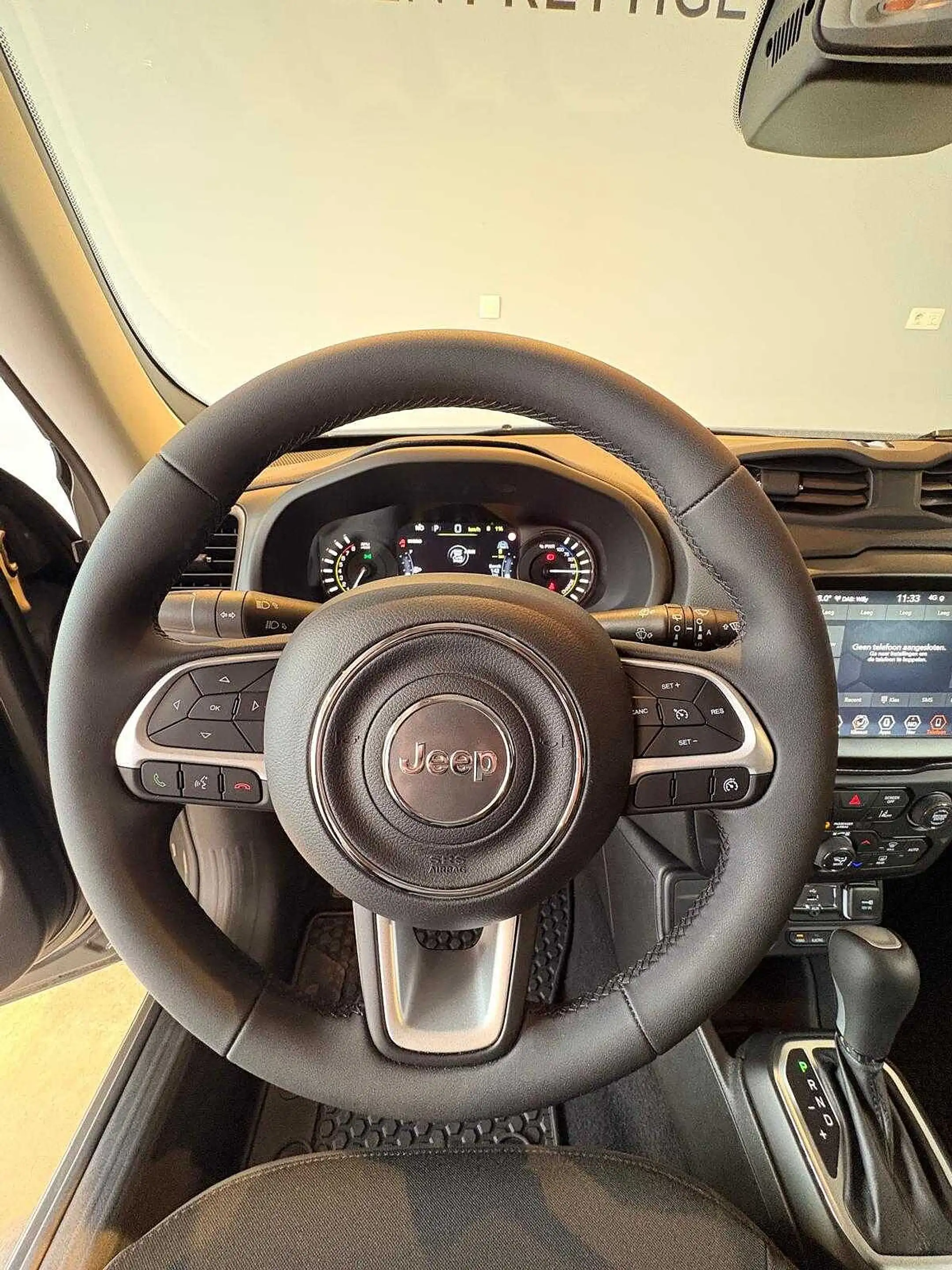 Jeep Renegade PHEV UPLAND 240PK 4XE — photo 5