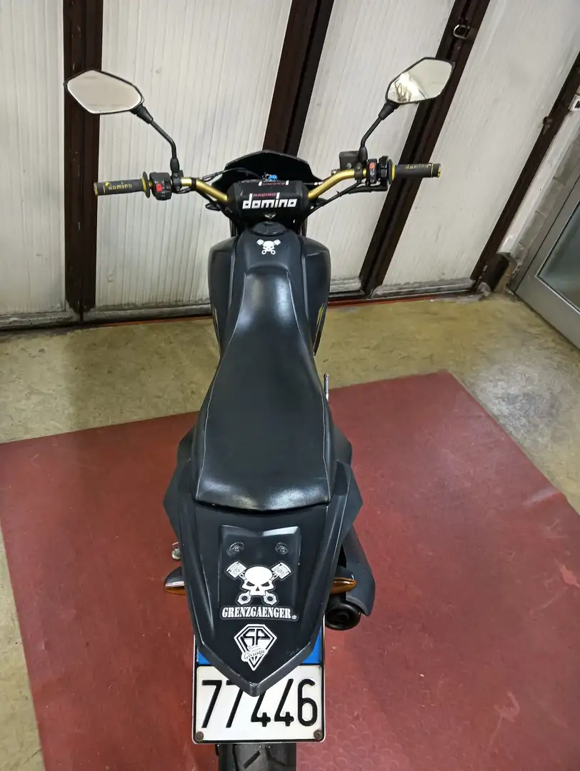Yamaha XT 125 Zwart - 2