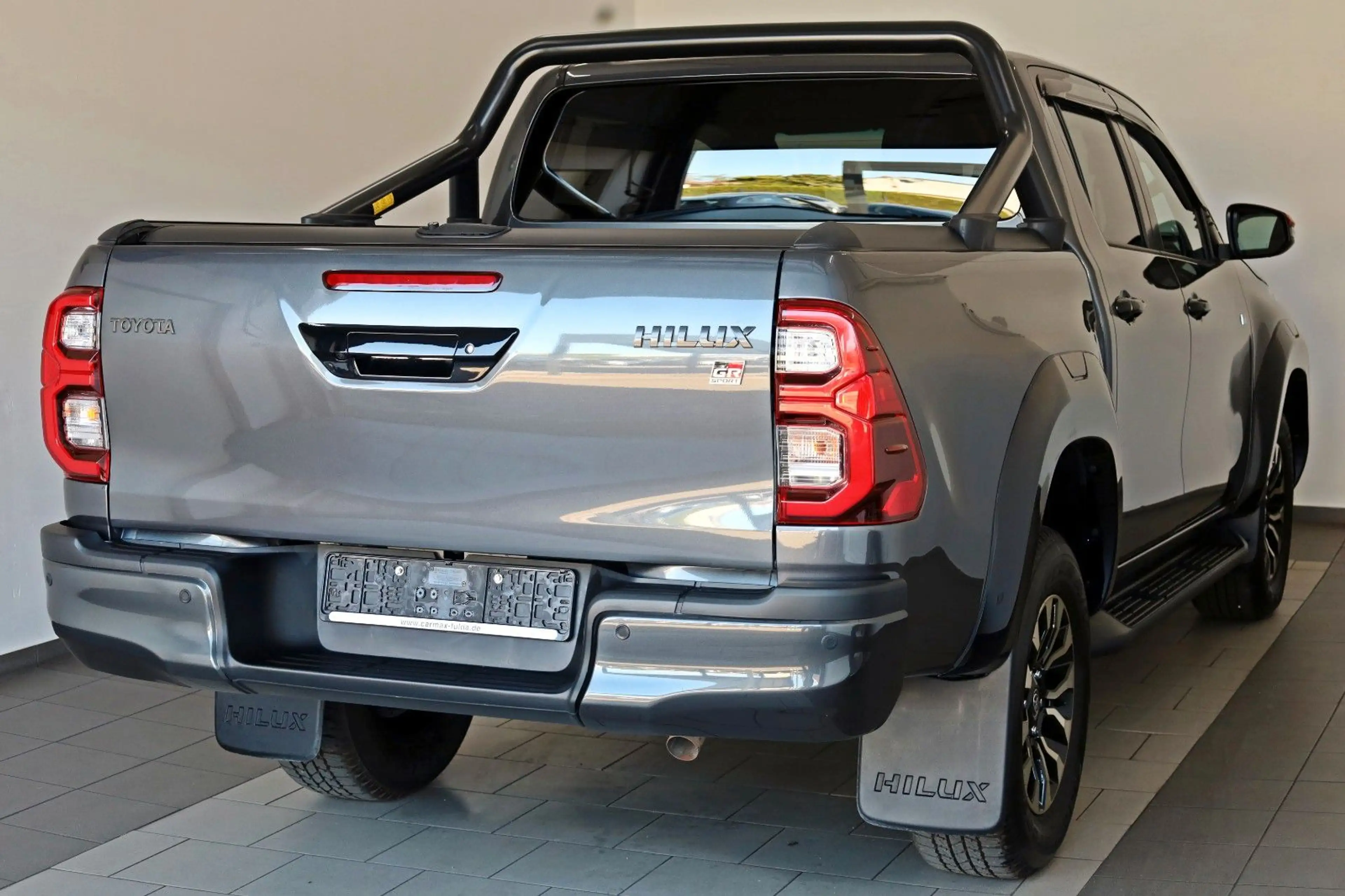 Toyota Hilux 2.8 D-4D GR Sport,Alcantara,ACC,Rollo, AHK — photo 2
