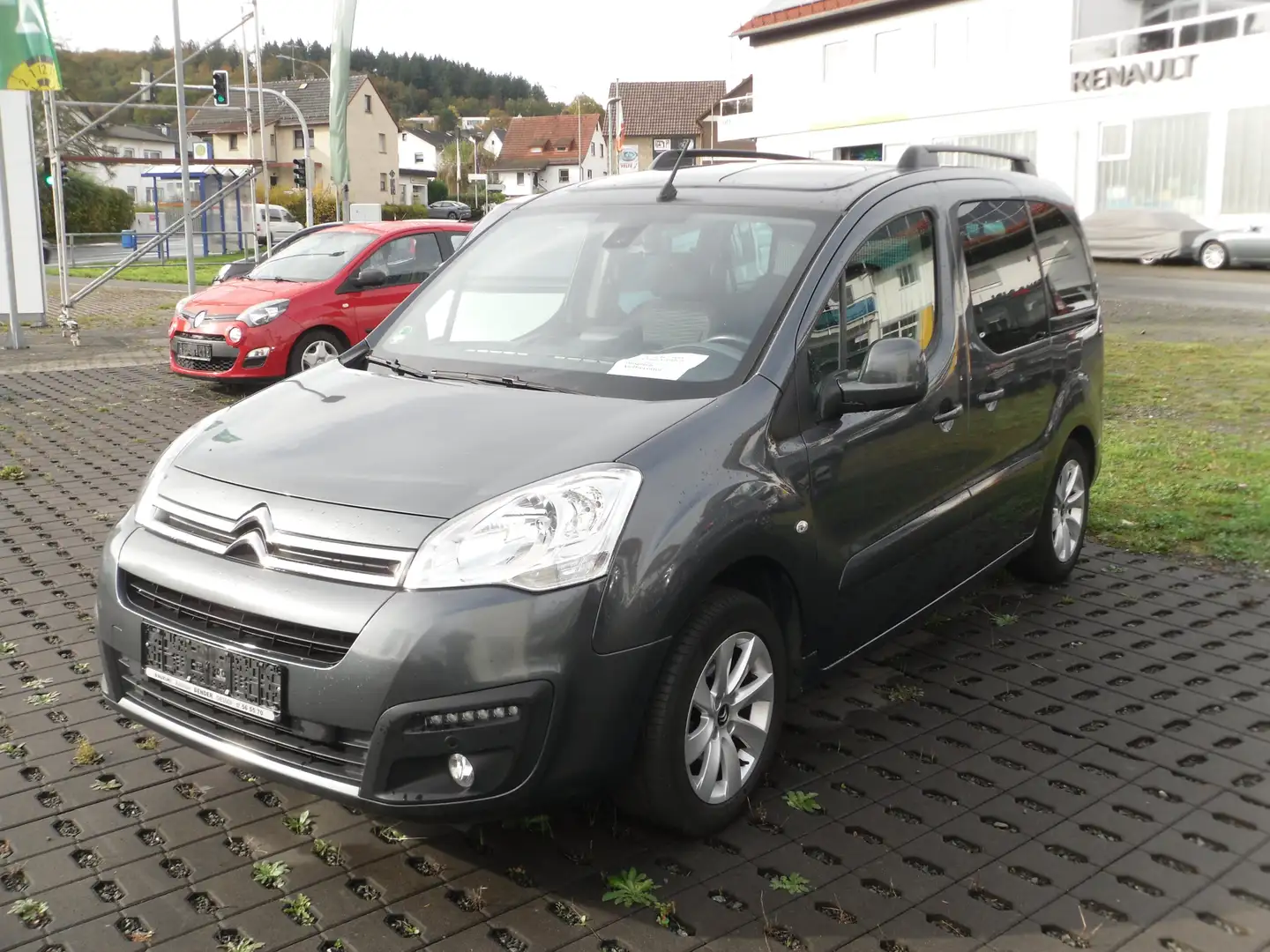 Citroen Berlingo Berlingo Kombi  5-Türer Multispace PureTech Grau - 1