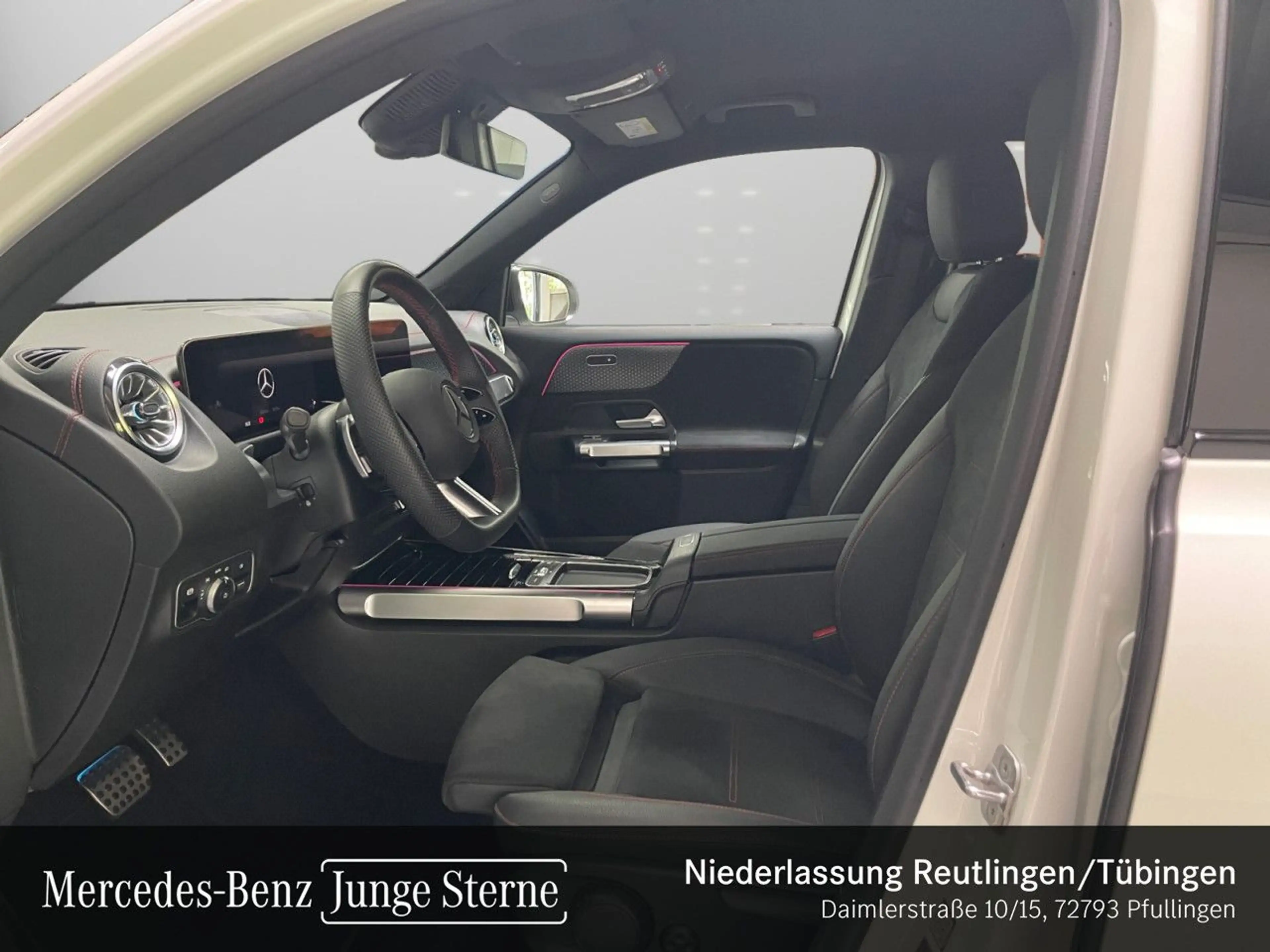 Mercedes-Benz EQB 250 AMG+NIGHT+ADVANCED+KAMERA+SPUR — photo 11