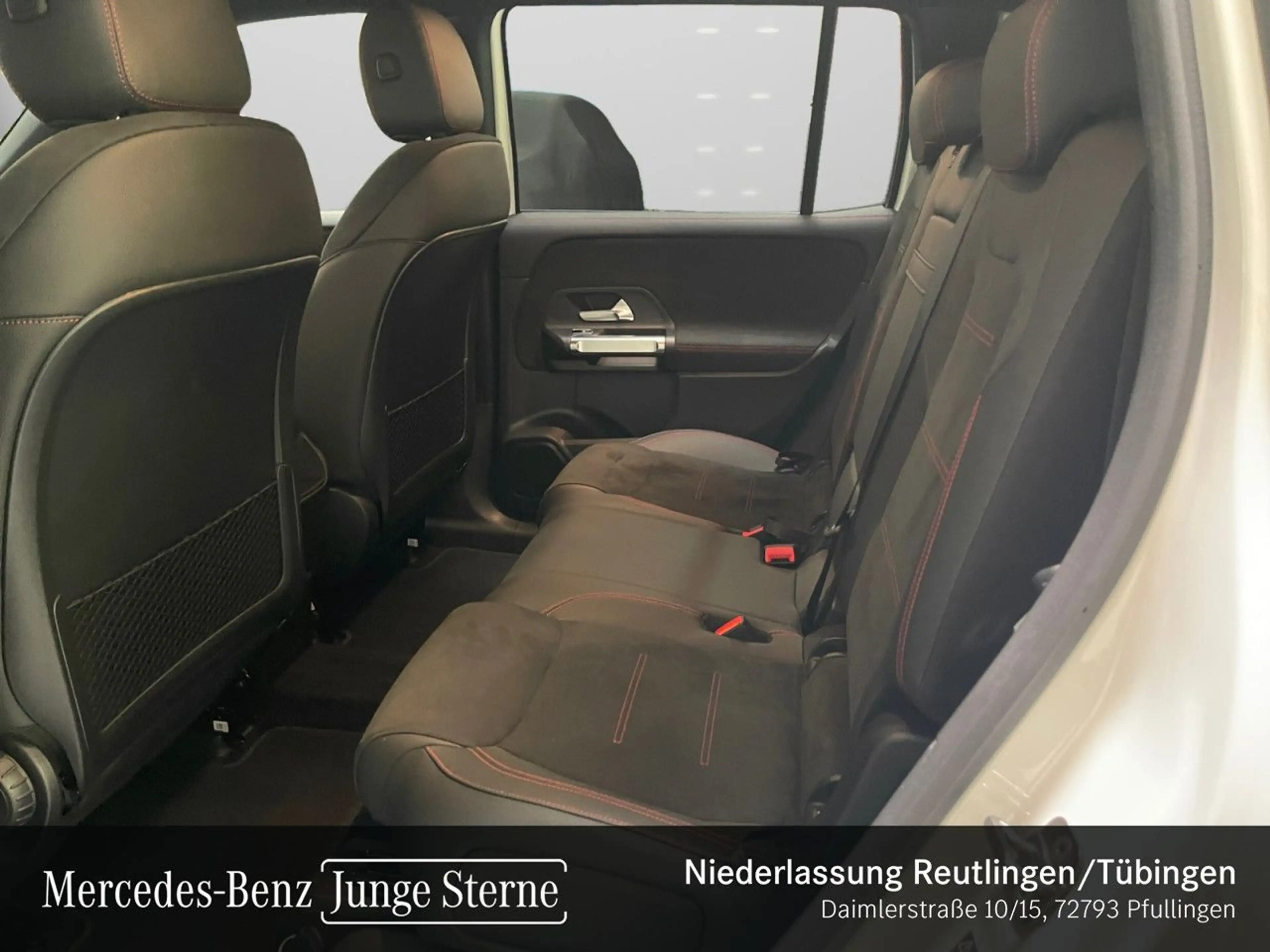 Mercedes-Benz EQB 250 AMG+NIGHT+ADVANCED+KAMERA+SPUR — photo 12