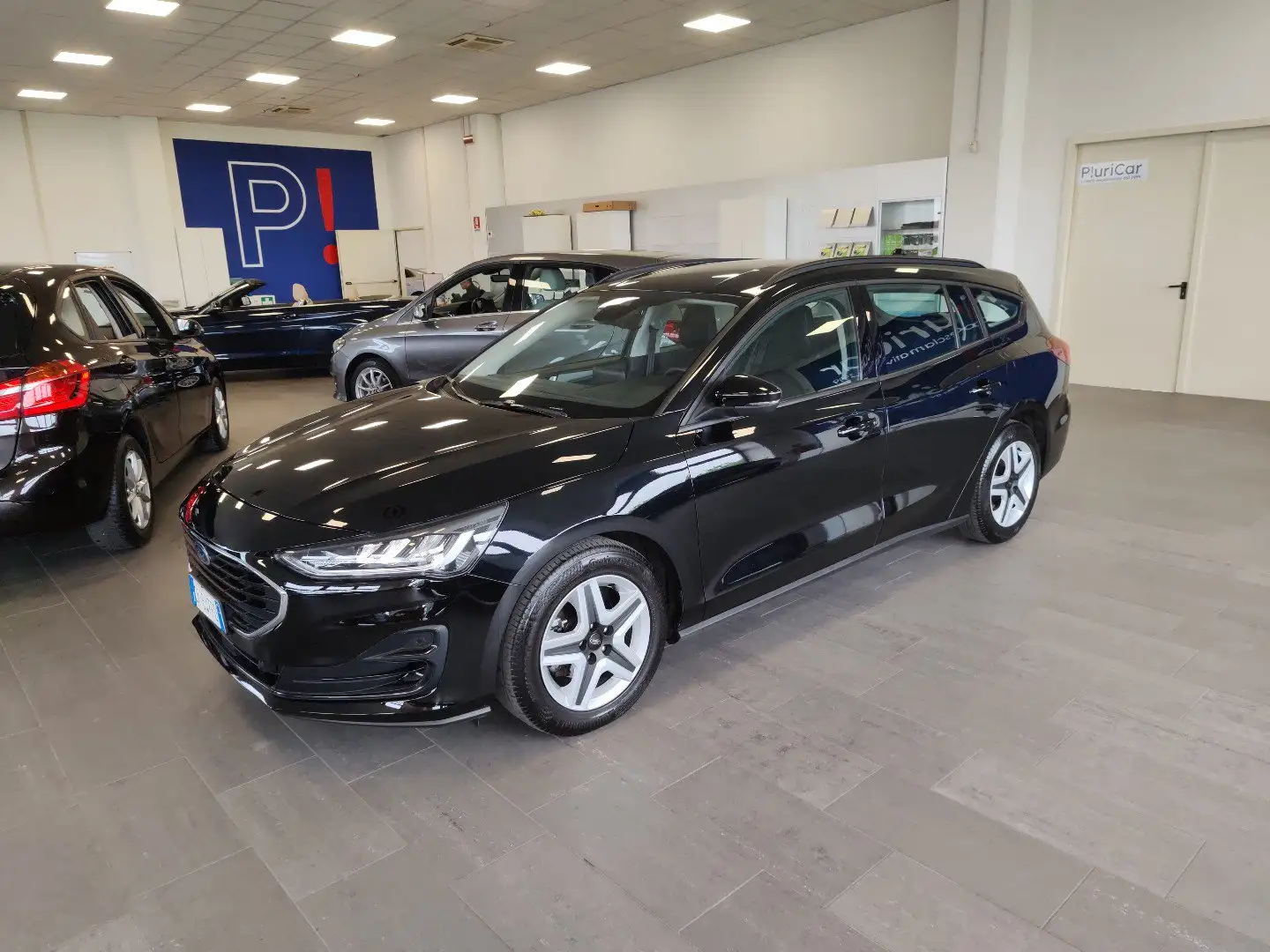 Ford Focus 1.5 EcoBlue 120CV SW Navi Cruise Fari LED Sensori Nero - 1