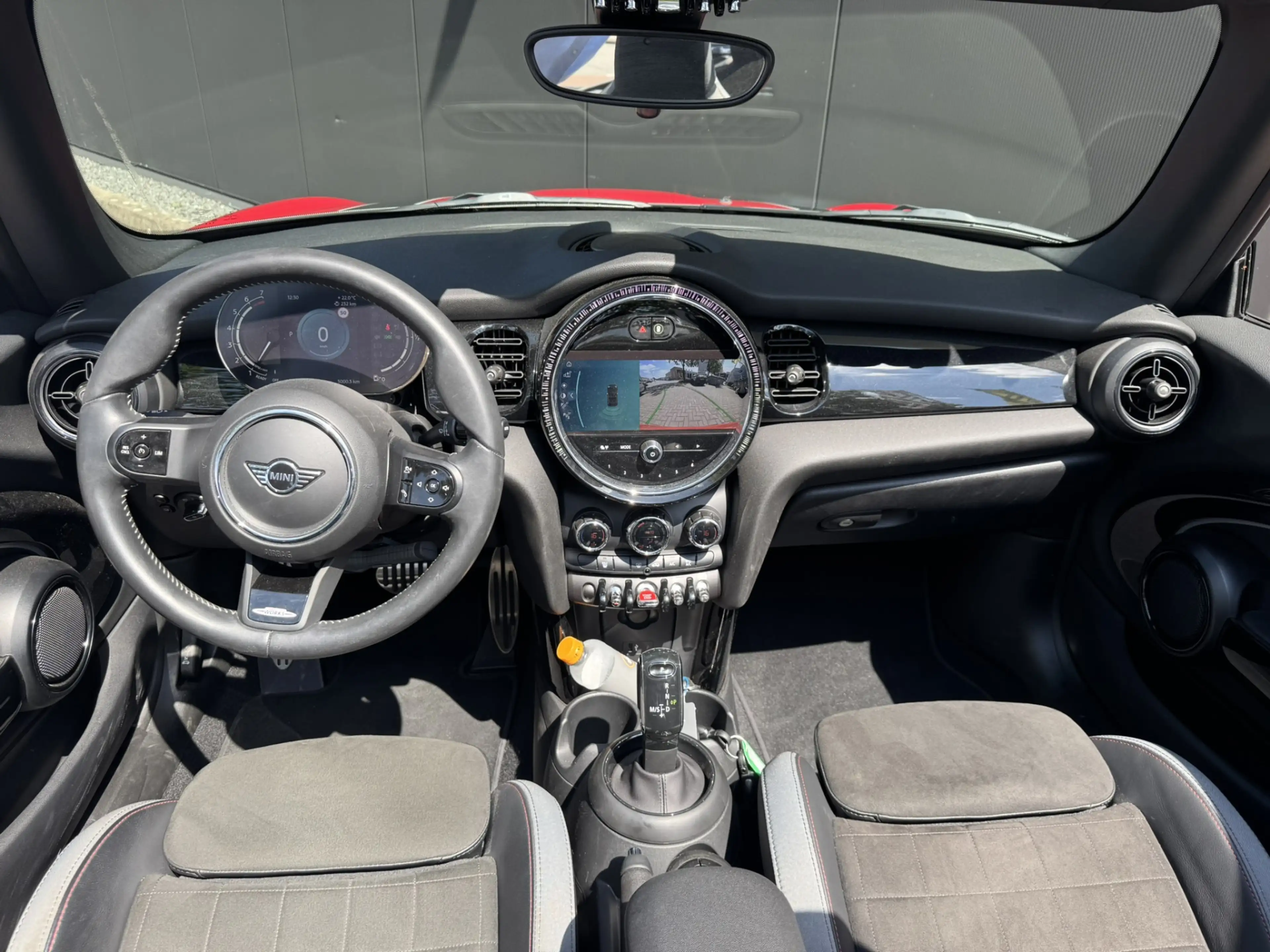 MINI John Cooper Works Cabrio 1.5 Cooper | 17" LM JCW Track Spoke zwart |  Adapt — photo 4