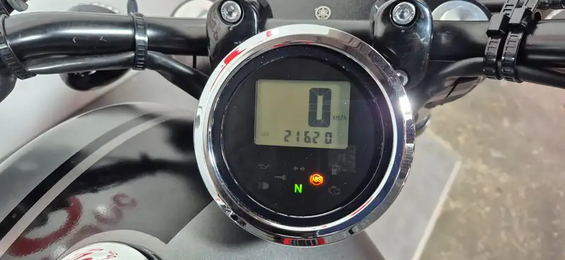Yamaha Bolt XVS 950 - foto 2