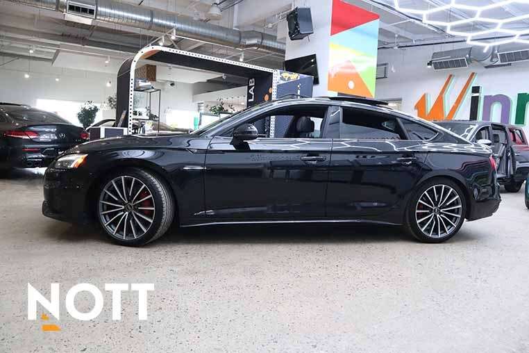 2024 Audi A5 TECHNIK | Black Optics Package alt 2