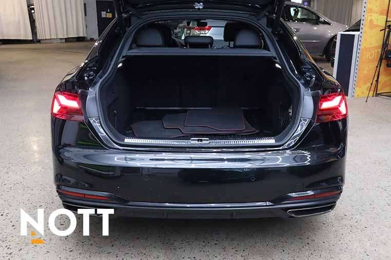 2024 Audi A5 TECHNIK | Black Optics Package alt 4