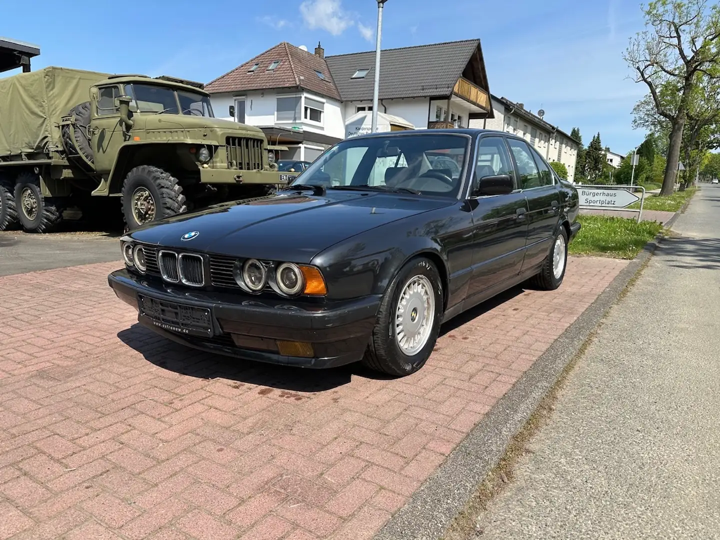 BMW 525 tds e34 Klima Teilleder E-Fenster 143PS Rostfrei Schwarz - 1
