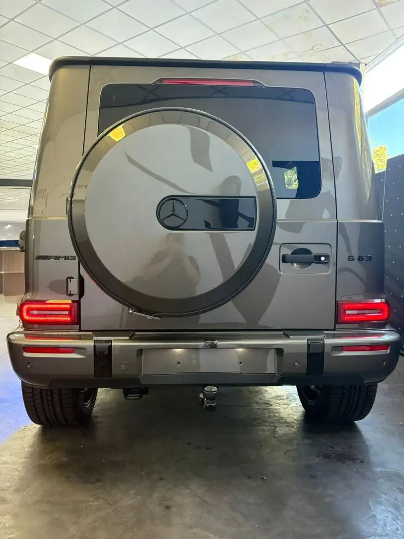 Mercedes-Benz G 63 AMG Performance, Night, Superior Gri - 2
