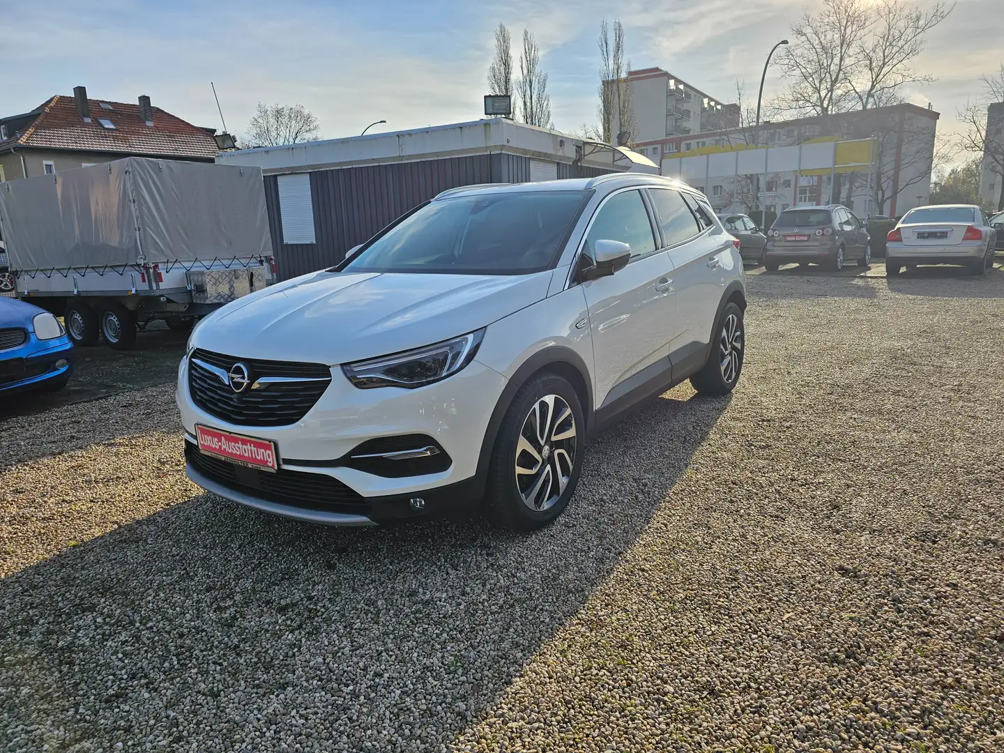 Opel Grandland X 1.6 Start/Stop Automatik Ultimate*Navi*Leder* Weiß - 2