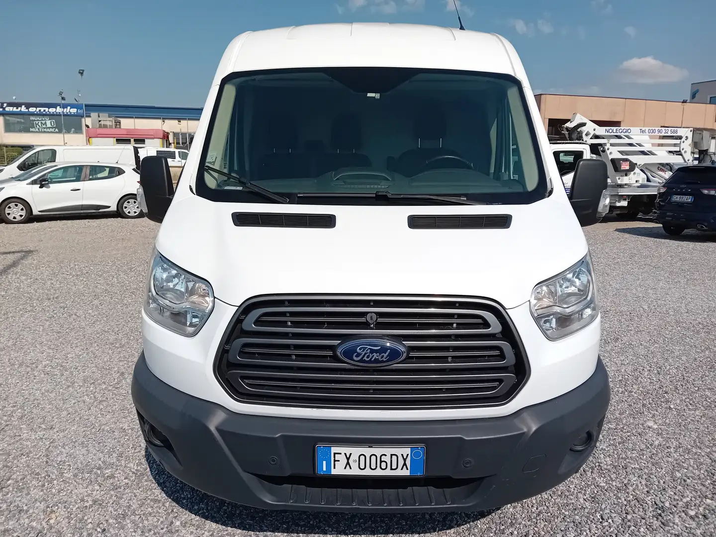 Ford Transit L3H2-PASSO LUNGO  2.0TDI 130CV EURO6B Bianco - 2