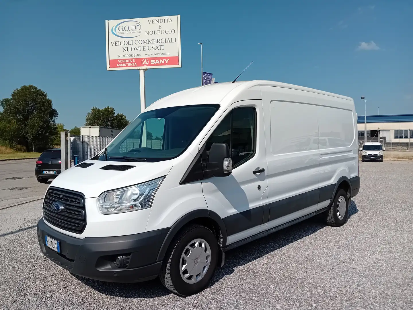 Ford Transit L3H2-PASSO LUNGO  2.0TDI 130CV EURO6B Bianco - 1