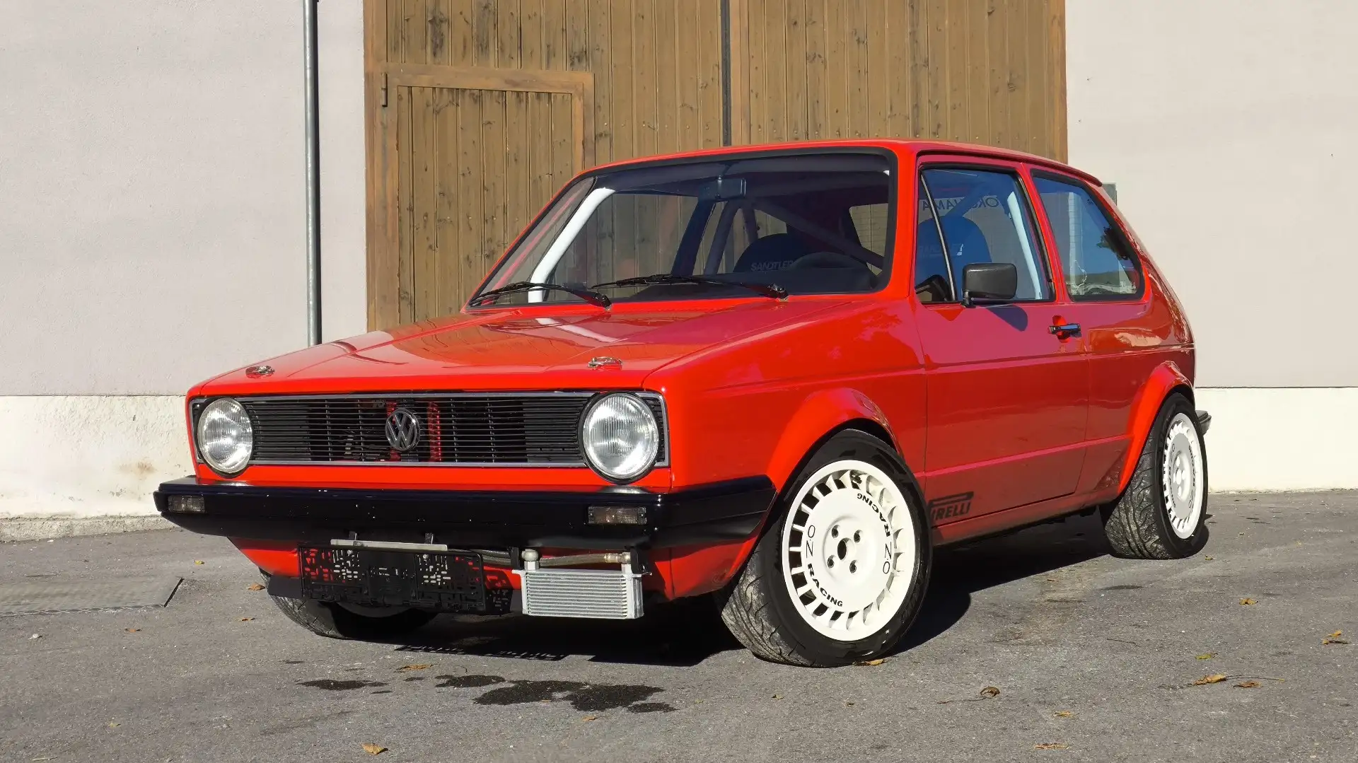 Volkswagen Golf Modifiziertes Fahrzeug mit Zulassung Rosso - 1