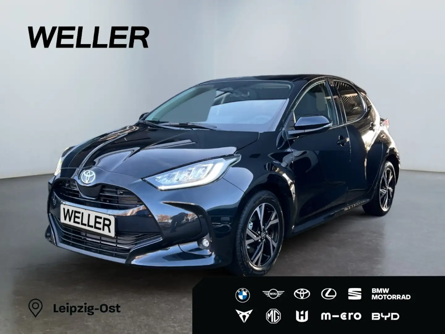 Toyota Yaris Hybrid 116 1.5 Teamplayer *LED*CAM*SHZ*ACC* Schwarz - 1