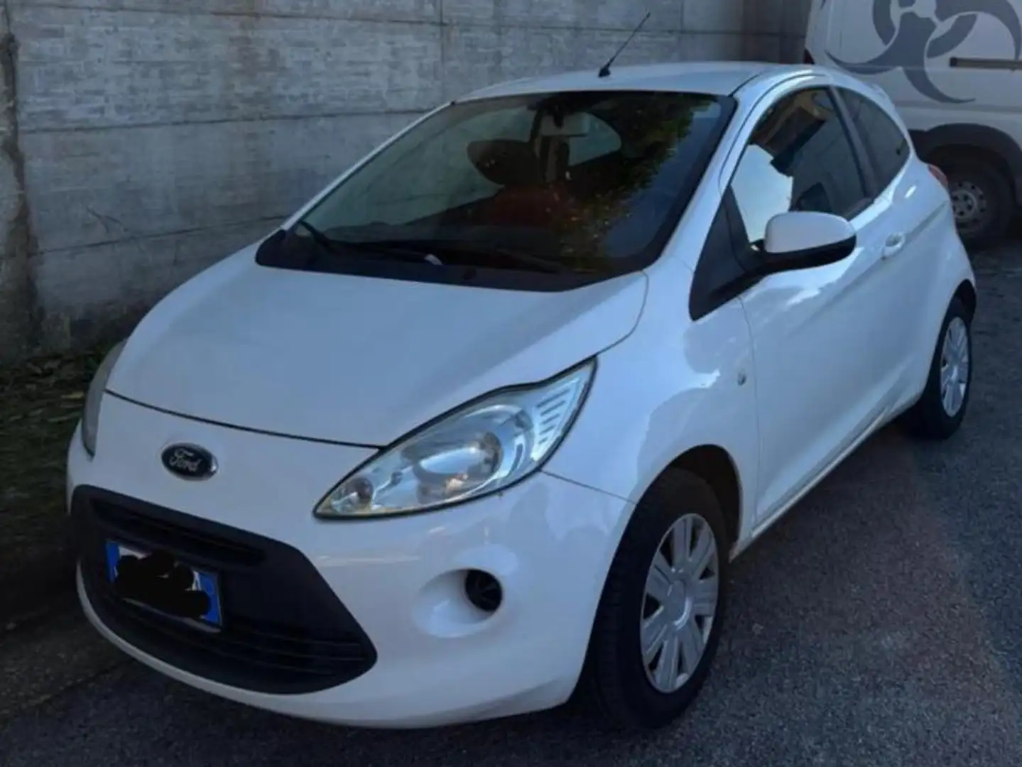 Ford Ka/Ka+ Ka II 3p 2009 Ka 1.2 Titanium 69cv Bianco - 2