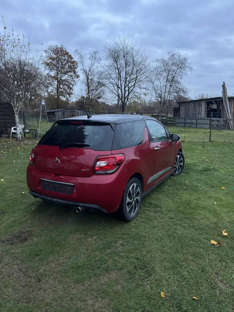 DS Automobiles DS 3 GARANTIE - NAVI - LEDER - CRUISE Roşu - 2