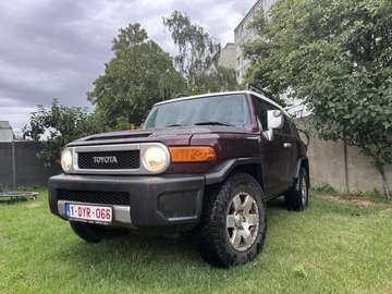 Toyota Benzine/LPG  V6  Automaat