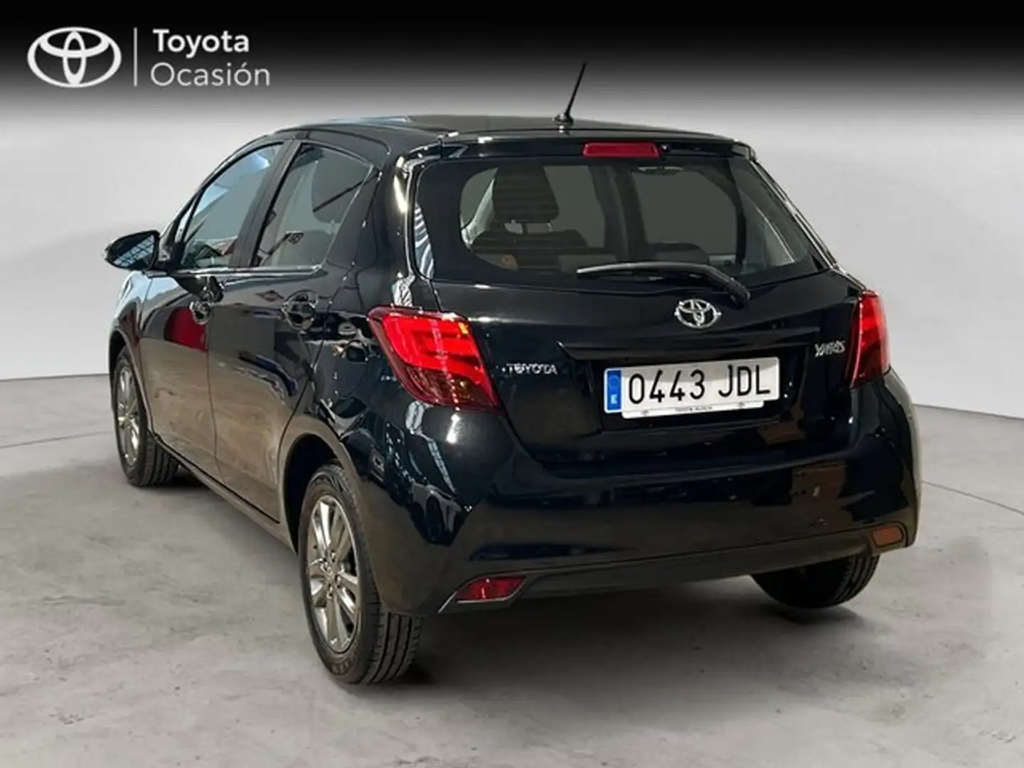 Toyota Yaris ACTIVE+P.LOOK Noir - 2