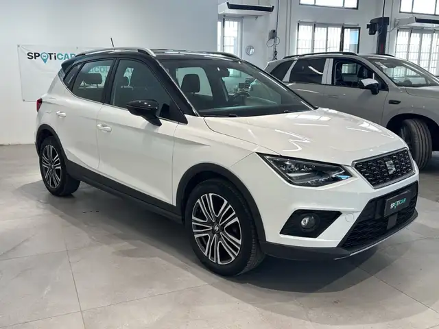 SEAT Arona view 3