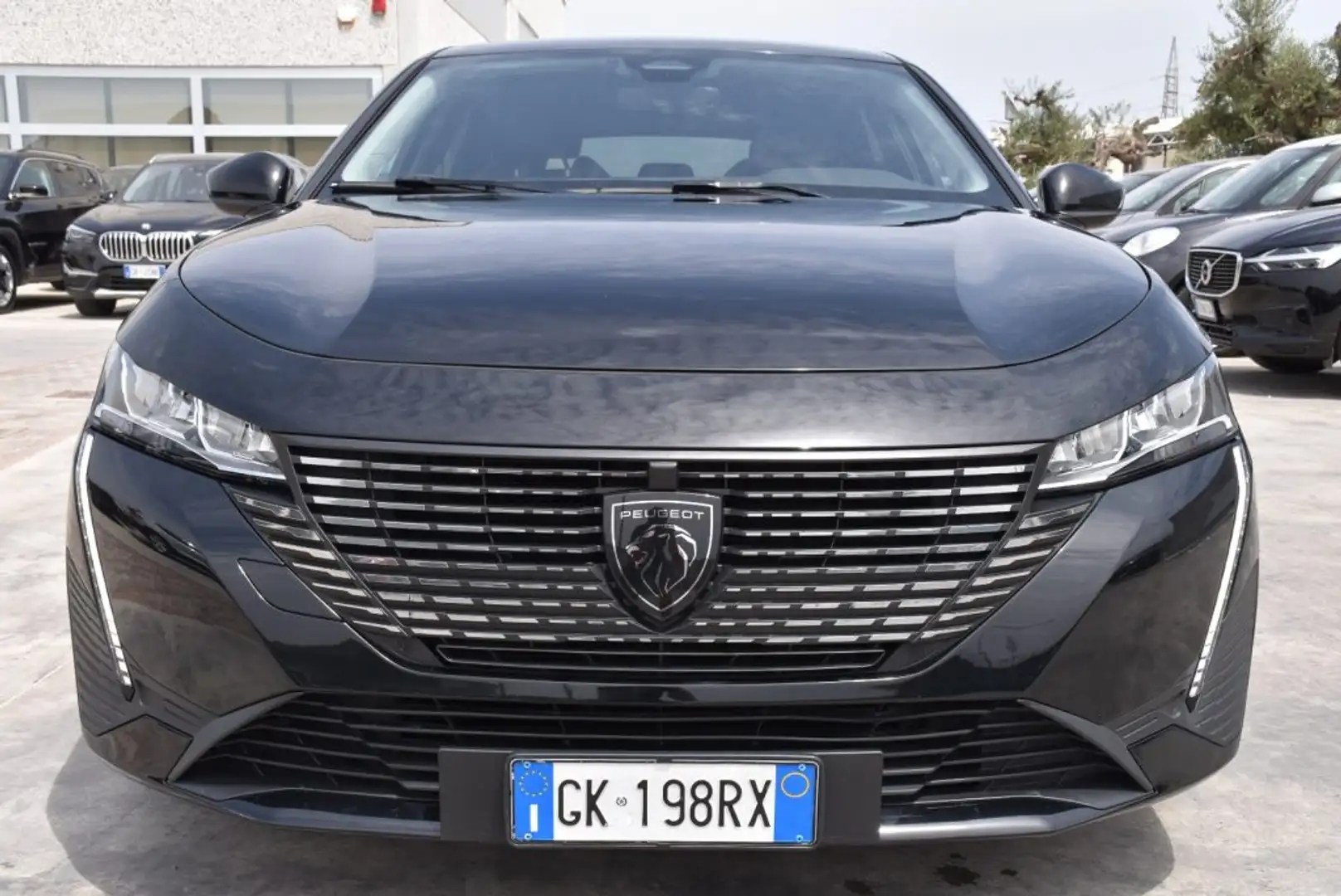 Peugeot 308 BlueHDi 130 S&S EAT8 SW Allure Negro - 2