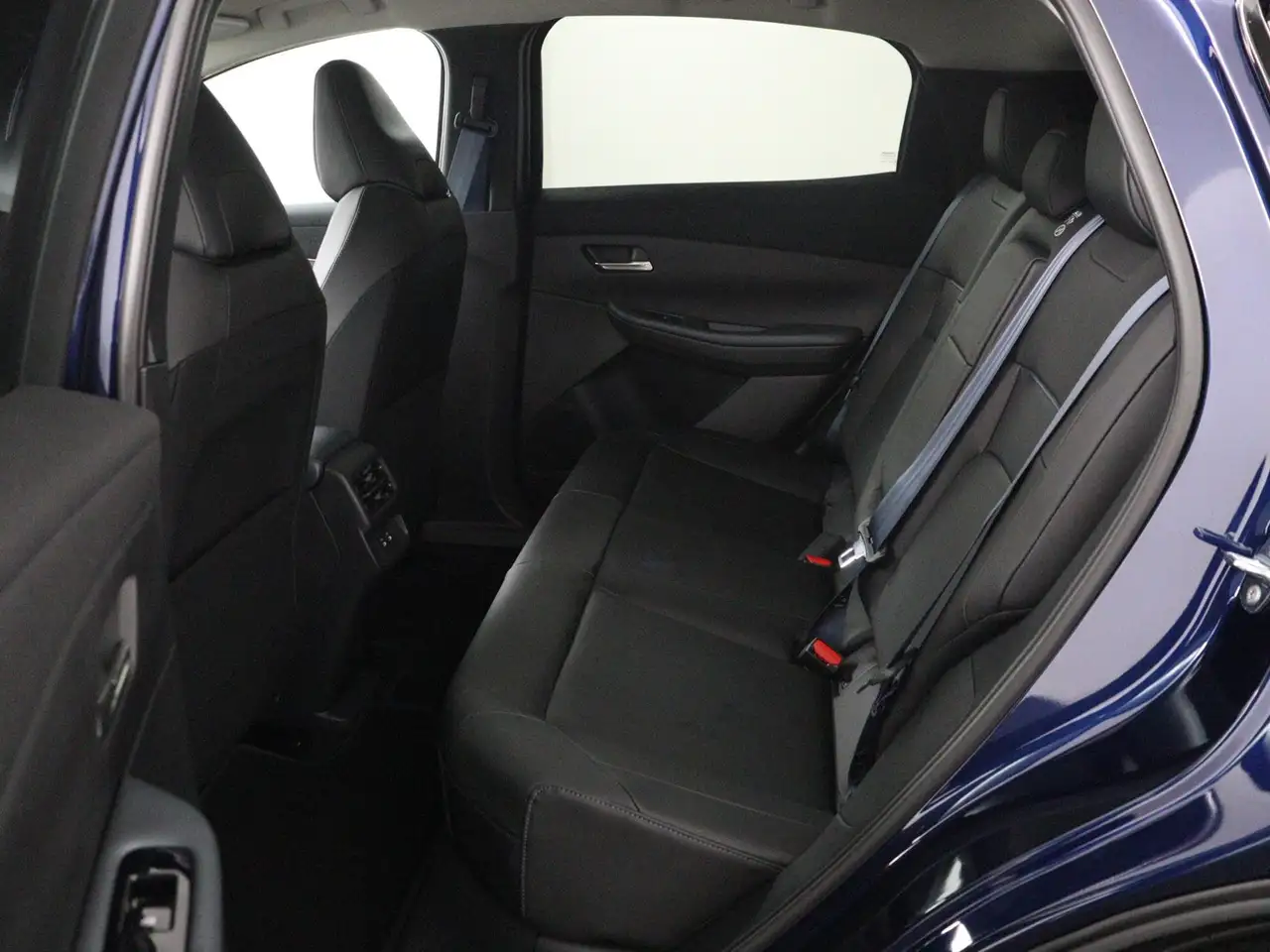Nissan Leaf 2026 — фото 14