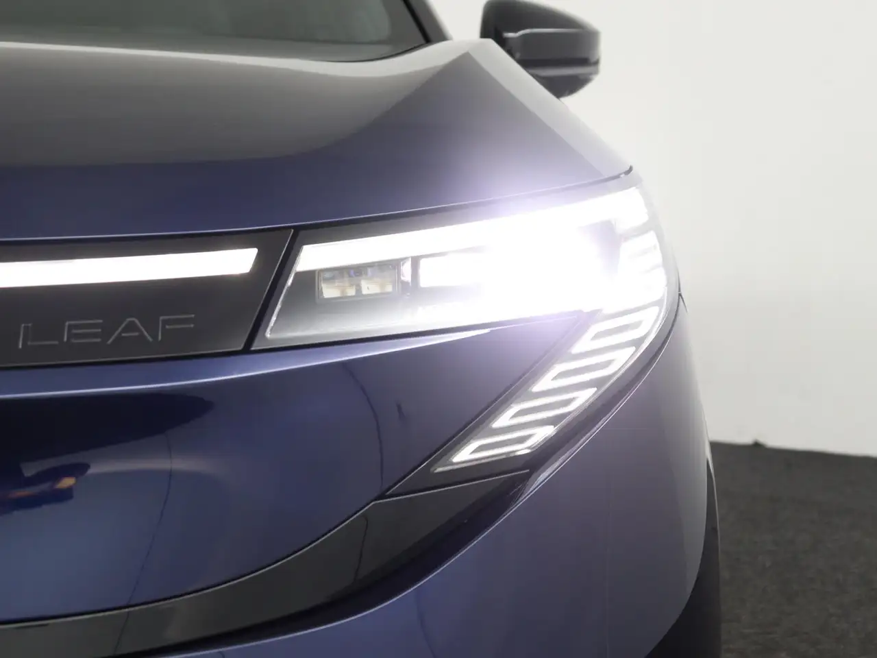 Nissan Leaf 2026 — фото 10