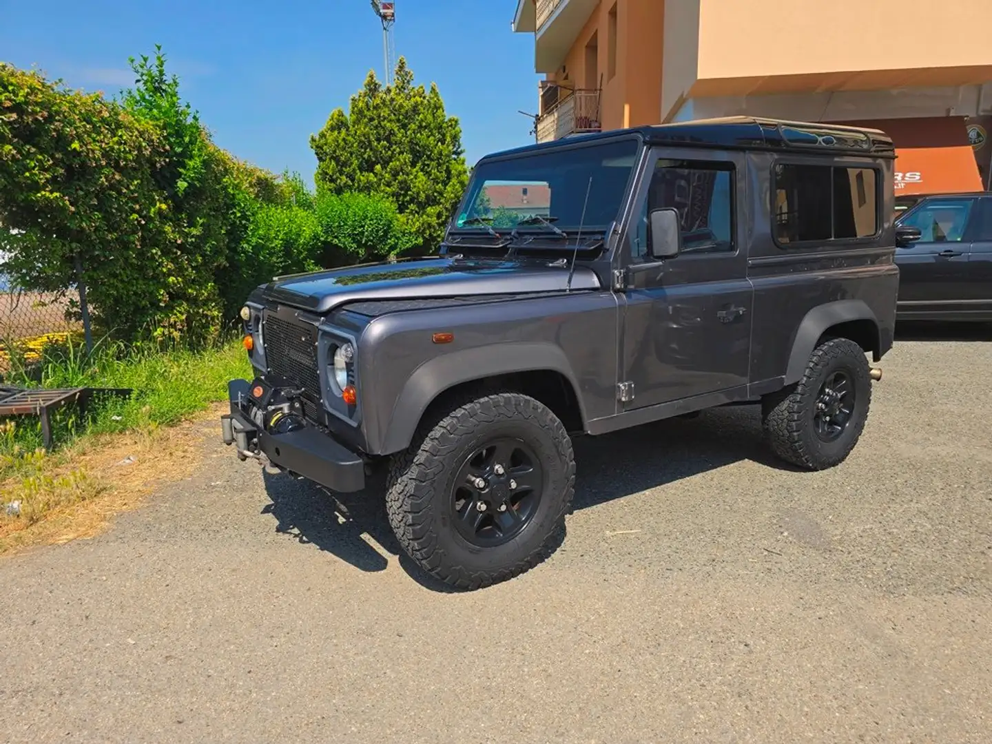 Land Rover Defender 90 TD5 SW "E" IN FAVOLOSE CONDIZIONI! Grigio - 1