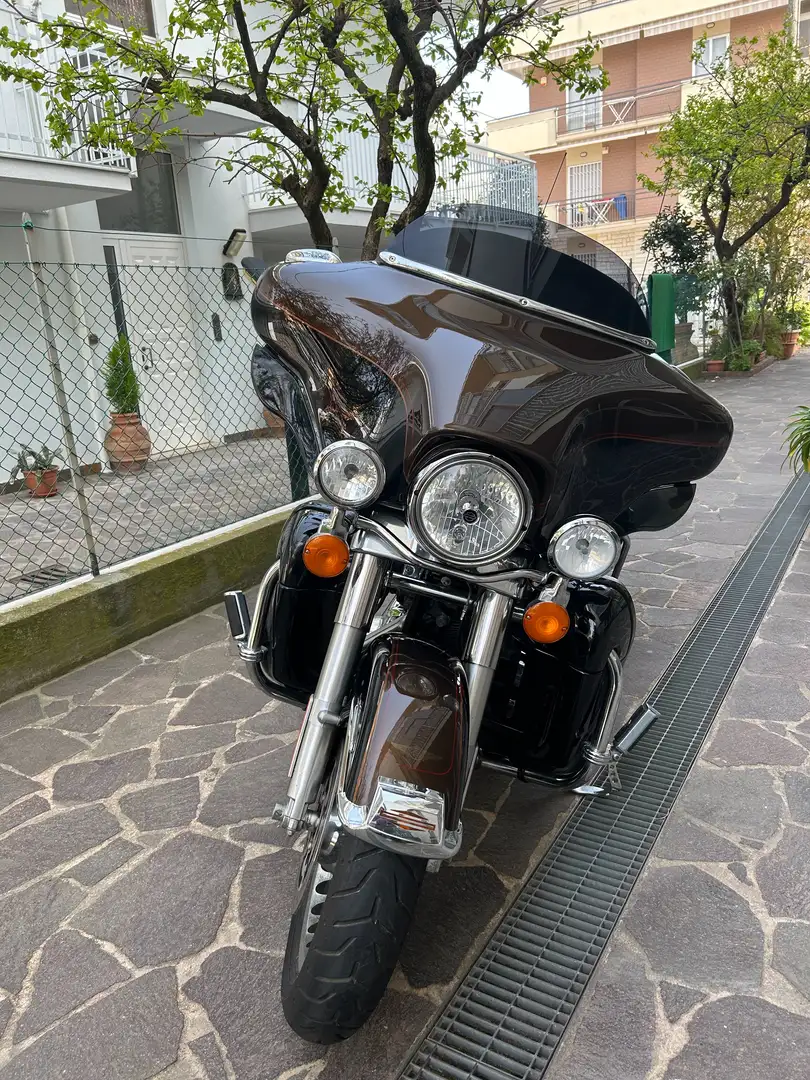 Harley-Davidson Ultra Limited Anniversario 2013 Brązowy - 2
