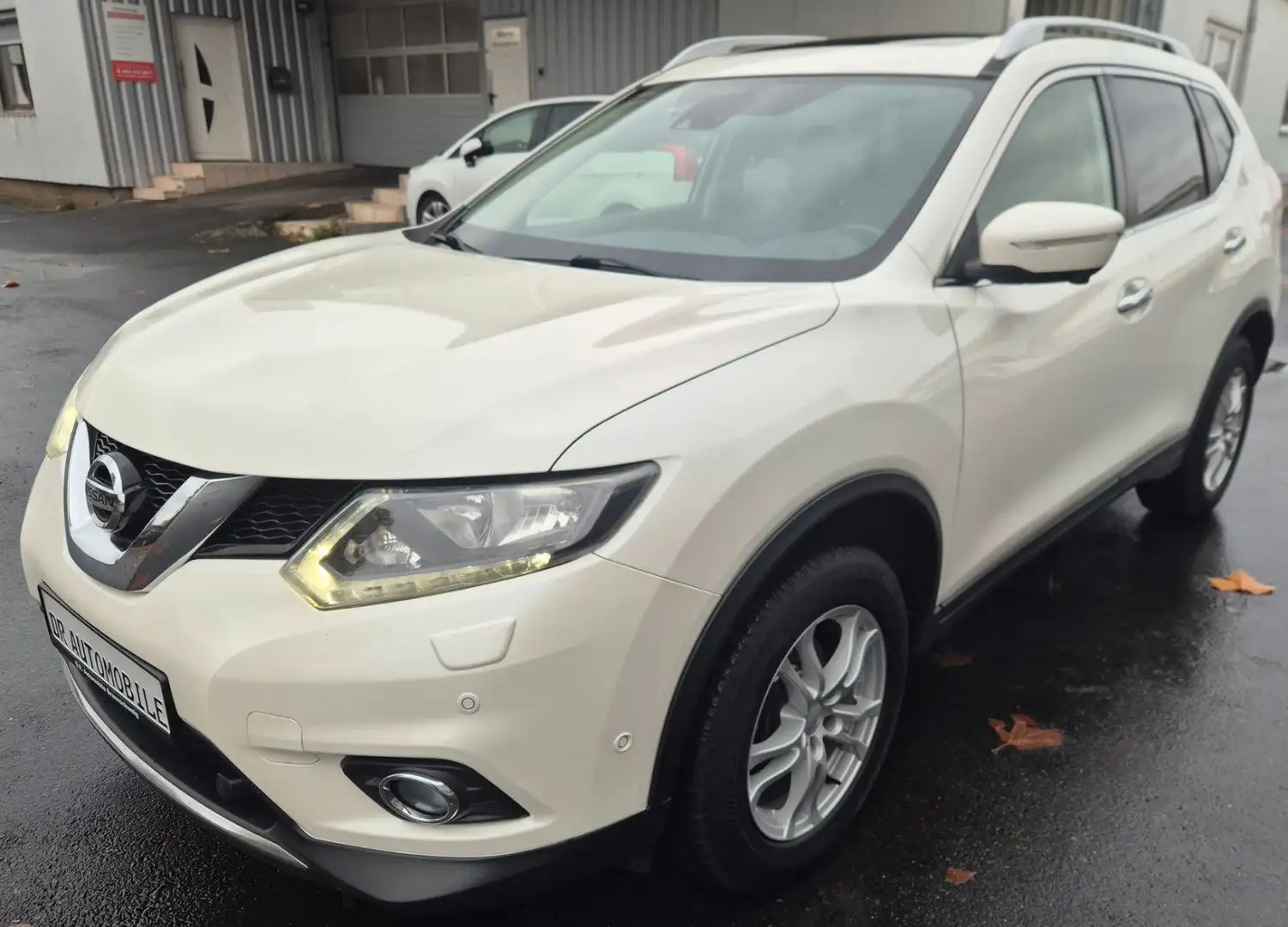 Nissan X-Trail Acenta 4x4 CAM Navi Pano SHZ MFL Blanc - 1