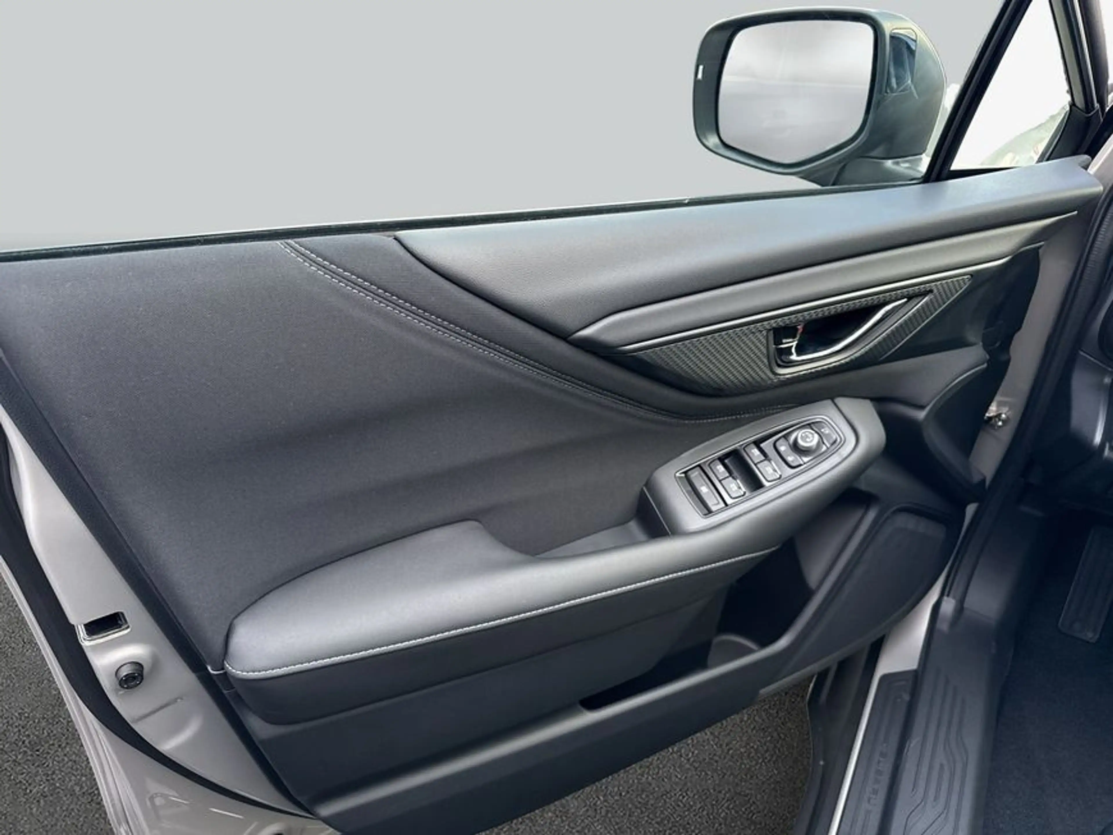 Subaru OUTBACK Outback 2.5i Active MJ25 — photo 15
