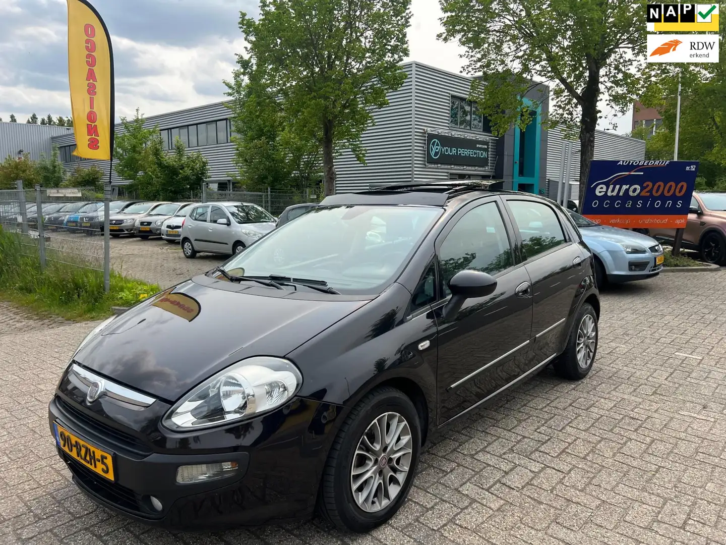 Fiat Punto Evo 1.3 M-Jet Dynamic - PANORAMA - 5 DEURS Fekete - 1