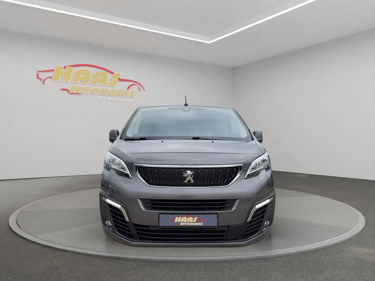 Peugeot Traveller Expert Traveller Business L3*Tempomat*9-Sitzer* Šedá - 2