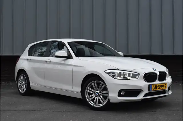 BMW 120 1-serie 120i Aut. 177PK | Leder | Navi | NL Auto |