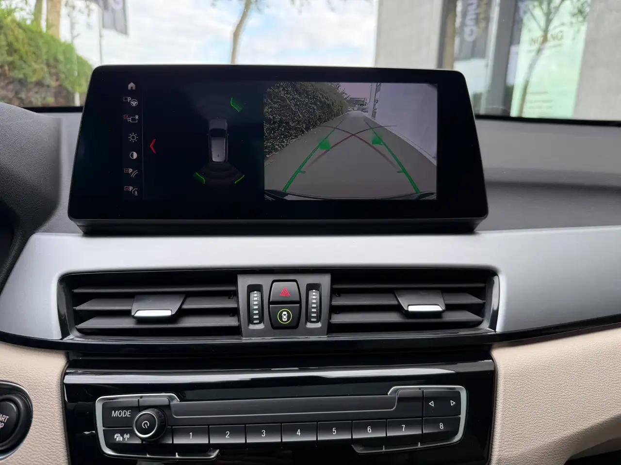 BMW X1 Plug in Hybride,Open dak,Leder,Elektrische zetels met memory functie,Elektrische koffer,Verwarmde zetels,Head Up display, миниатюра 8