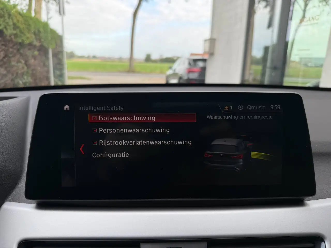 BMW X1 Plug in Hybride,Open dak,Leder,Elektrische zetels met memory functie,Elektrische koffer,Verwarmde zetels,Head Up display, миниатюра 23