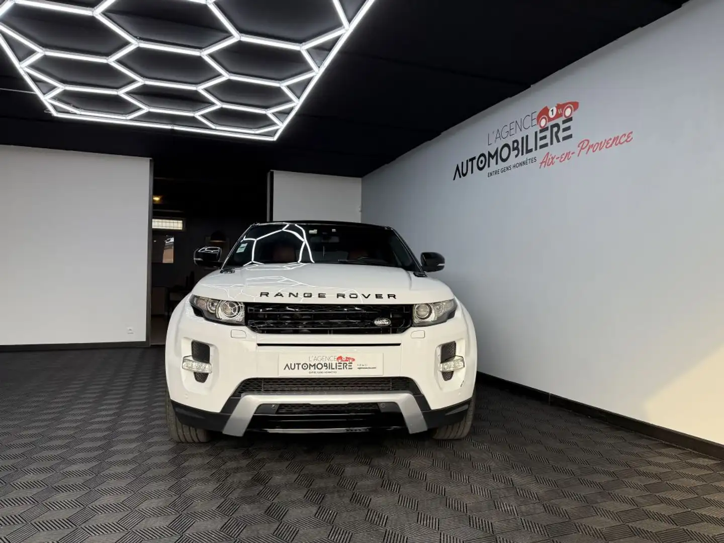 Land Rover Range Rover Evoque 2.2 D 4x4 150 CV Weiß - 2