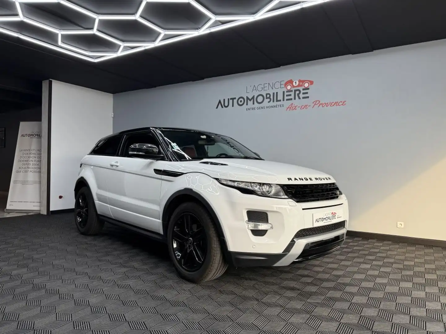 Land Rover Range Rover Evoque 2.2 D 4x4 150 CV Blanc - 1